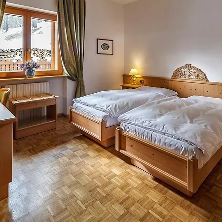 Piccolo Pocol 3* Cortina dʼAmpezzo